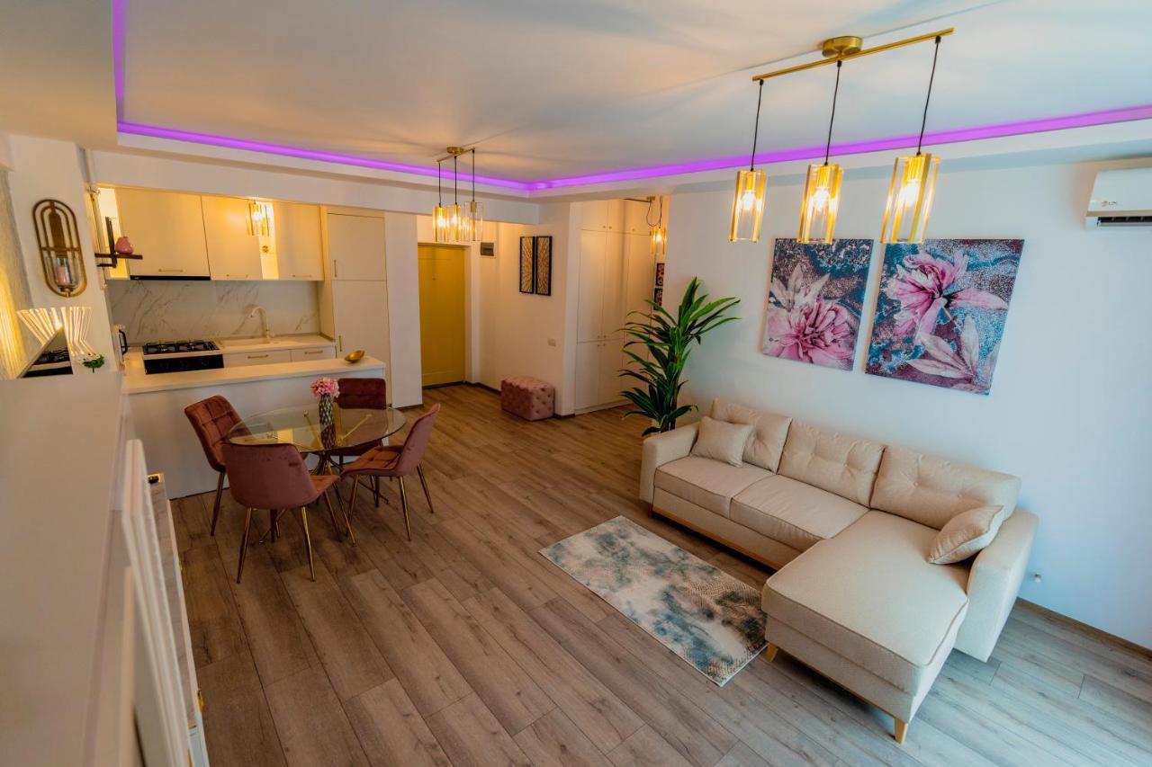 Sya Bell View Apartment Mamaia Ngoại thất bức ảnh
