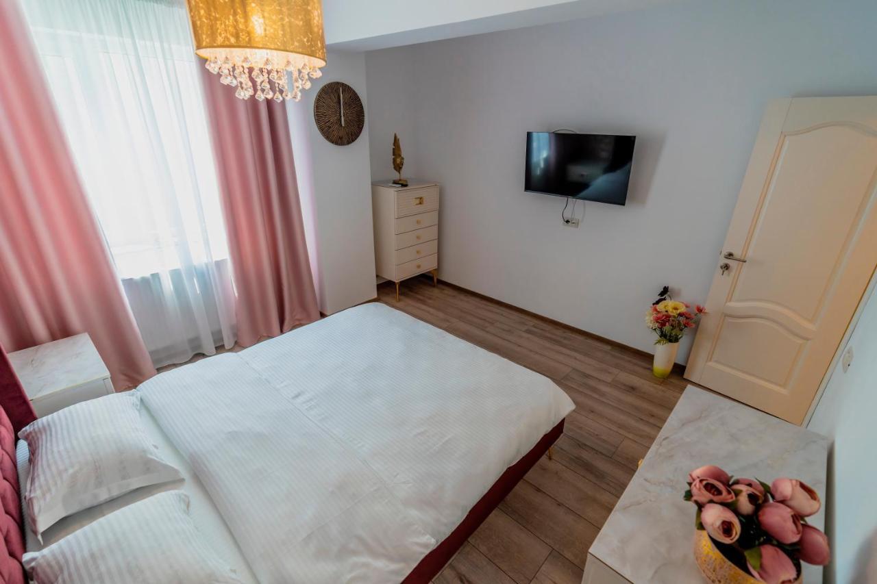 Sya Bell View Apartment Mamaia Ngoại thất bức ảnh